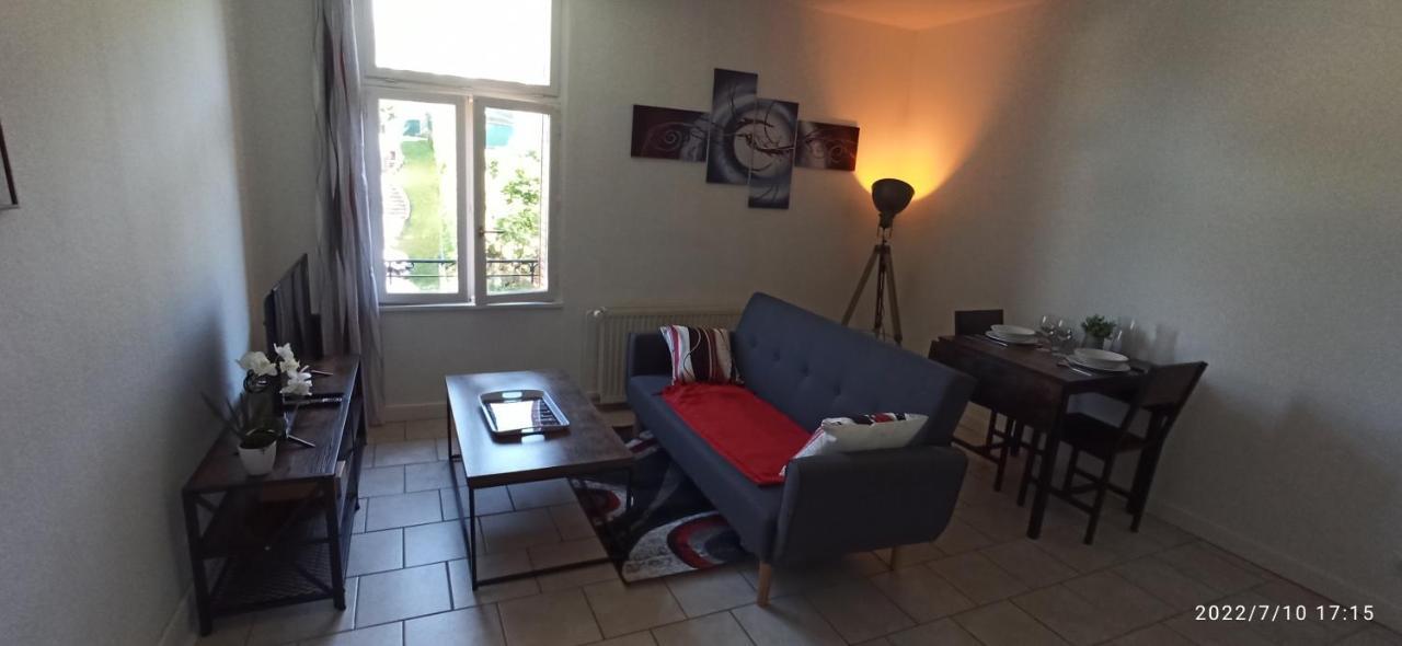 Ferienwohnung Le Montchalusset Châtel-Guyon Exterior foto